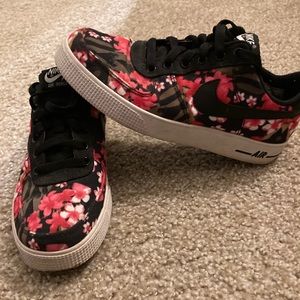 Floral Nike Air Force